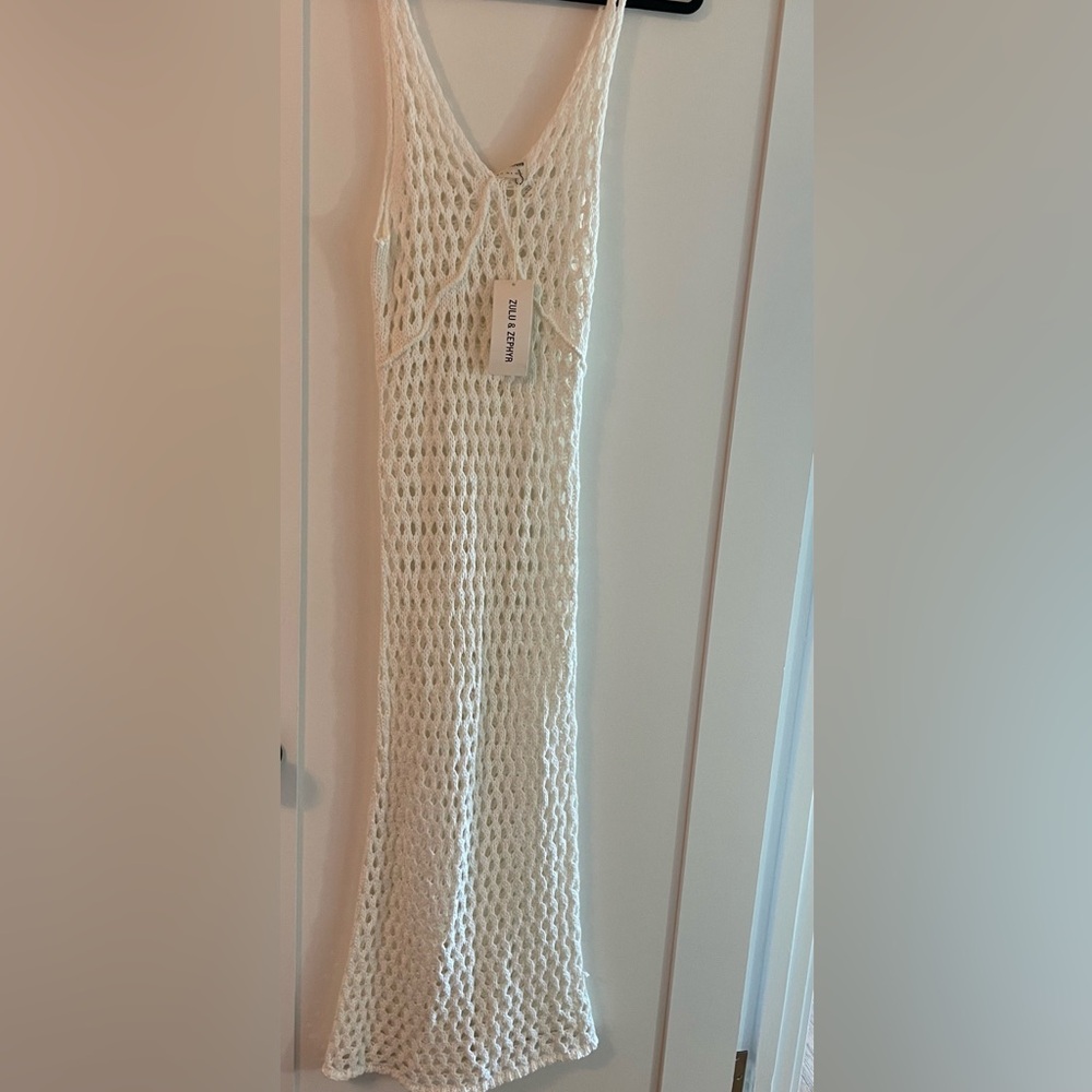 NWT Zulu and Zephyr crochet dress
